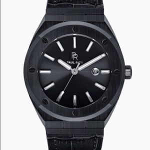 Large bold leather watch